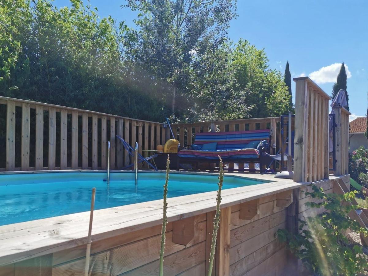 Maison Avec Piscine Dans Village Provencal. Courthézon Buitenkant foto